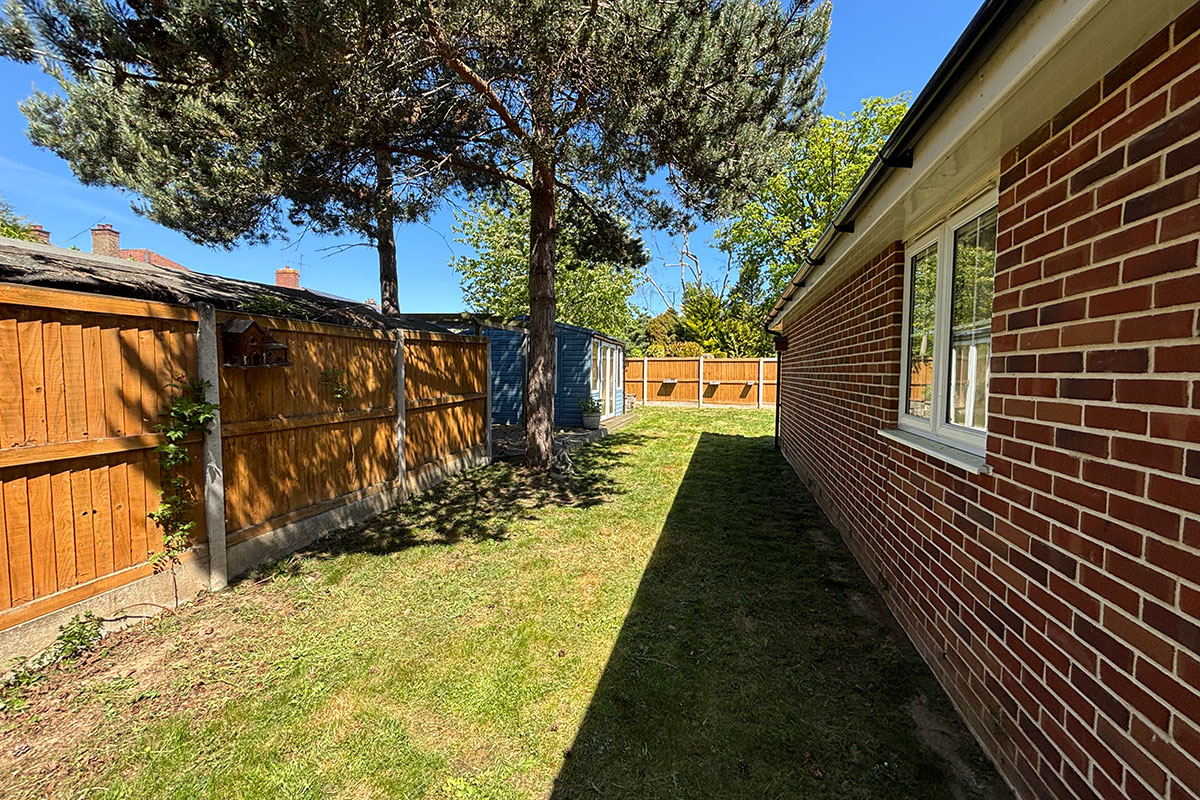 The result was one happy homeowner was now able to keep on top of their garden waste and dog poop collection once more!